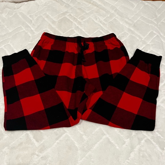 Old Navy Pants - Women's Old Navy Buffalo Plaid Flannel Lounge PJ's With gathered bottom -worn 1x